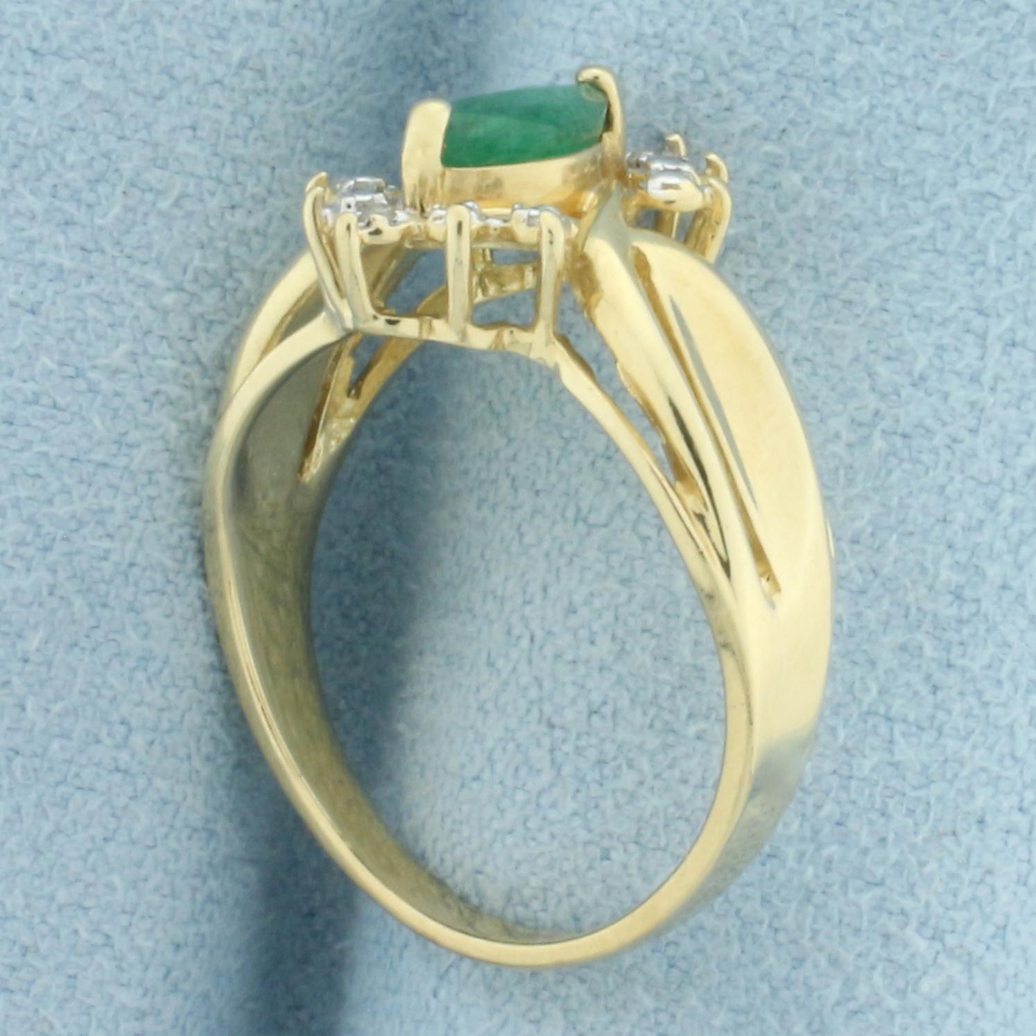 Emerald And Diamond Ring In 14k Yellow Gold