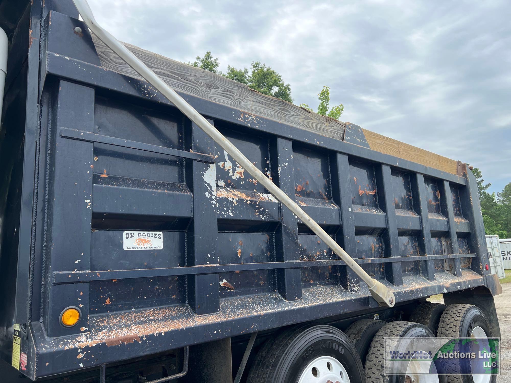 2014 KENWORTH T800 TRI-AXLE DUMP TRUCK, VIN # 1NKDXPEX2EJ401139