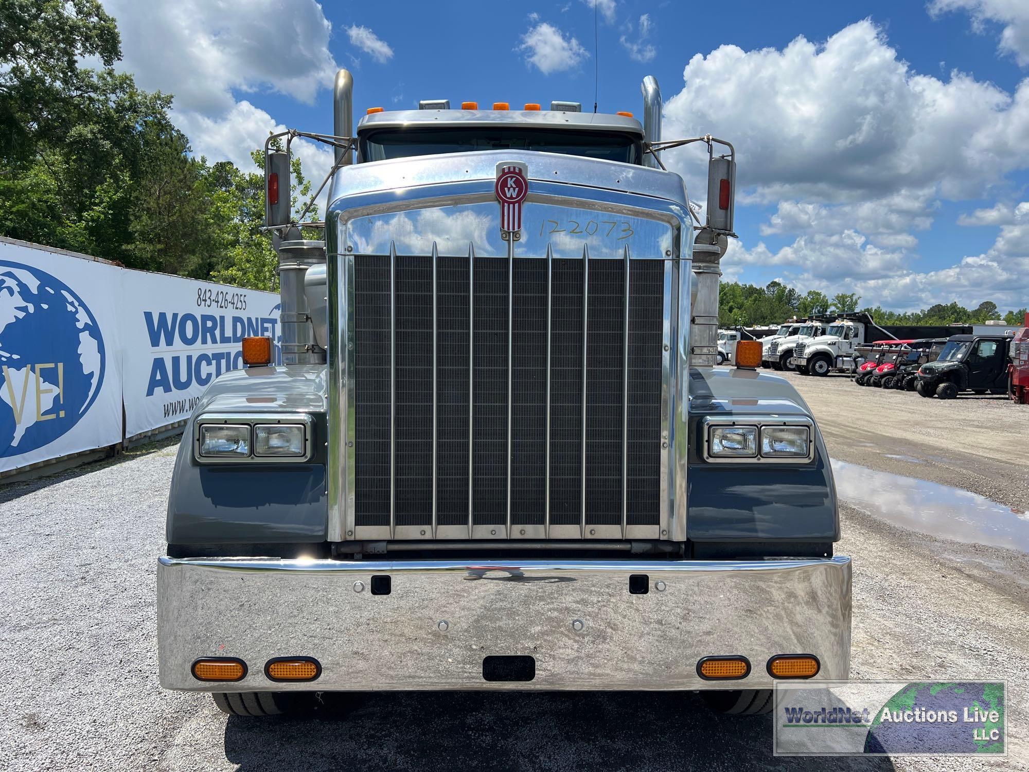 2017 KENWORTH W900 DAY CAB ROAD TRACTOR, VIN # 1XKWDP0X2HJ160119