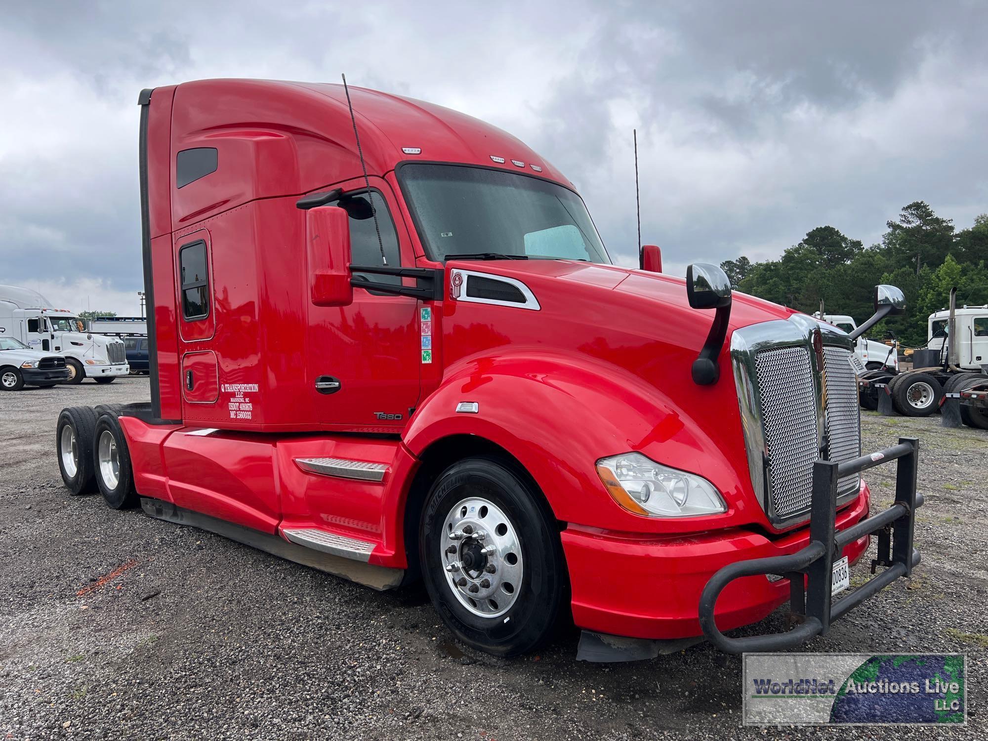 2020 KENWORTH T680 SLEEPER TRUCK, VIN # 1XKYDP9X7LJ359378