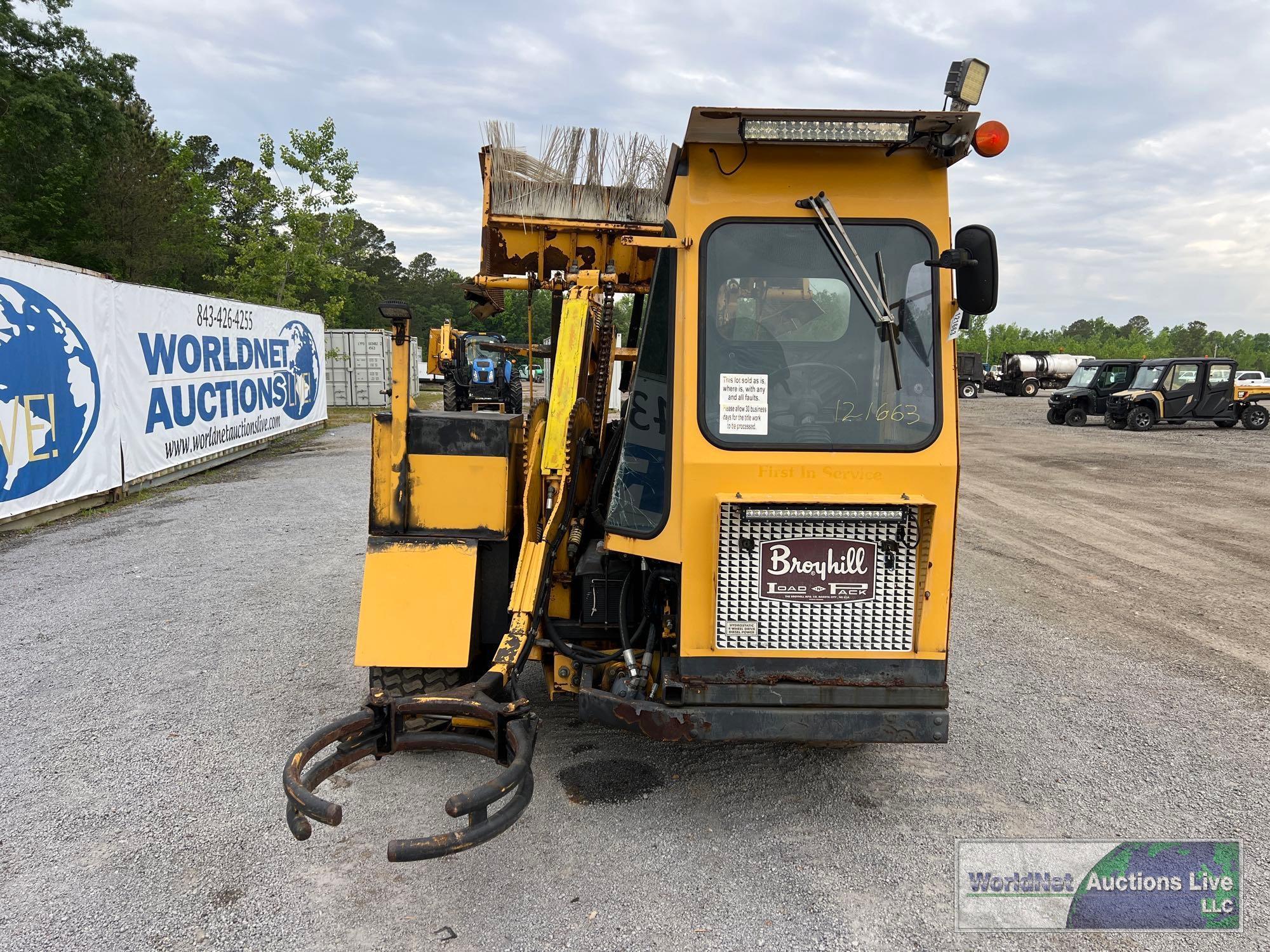 2013 BROYHILL LOAD-N-PACK WASTE TRUCK SN-1304158-5.13