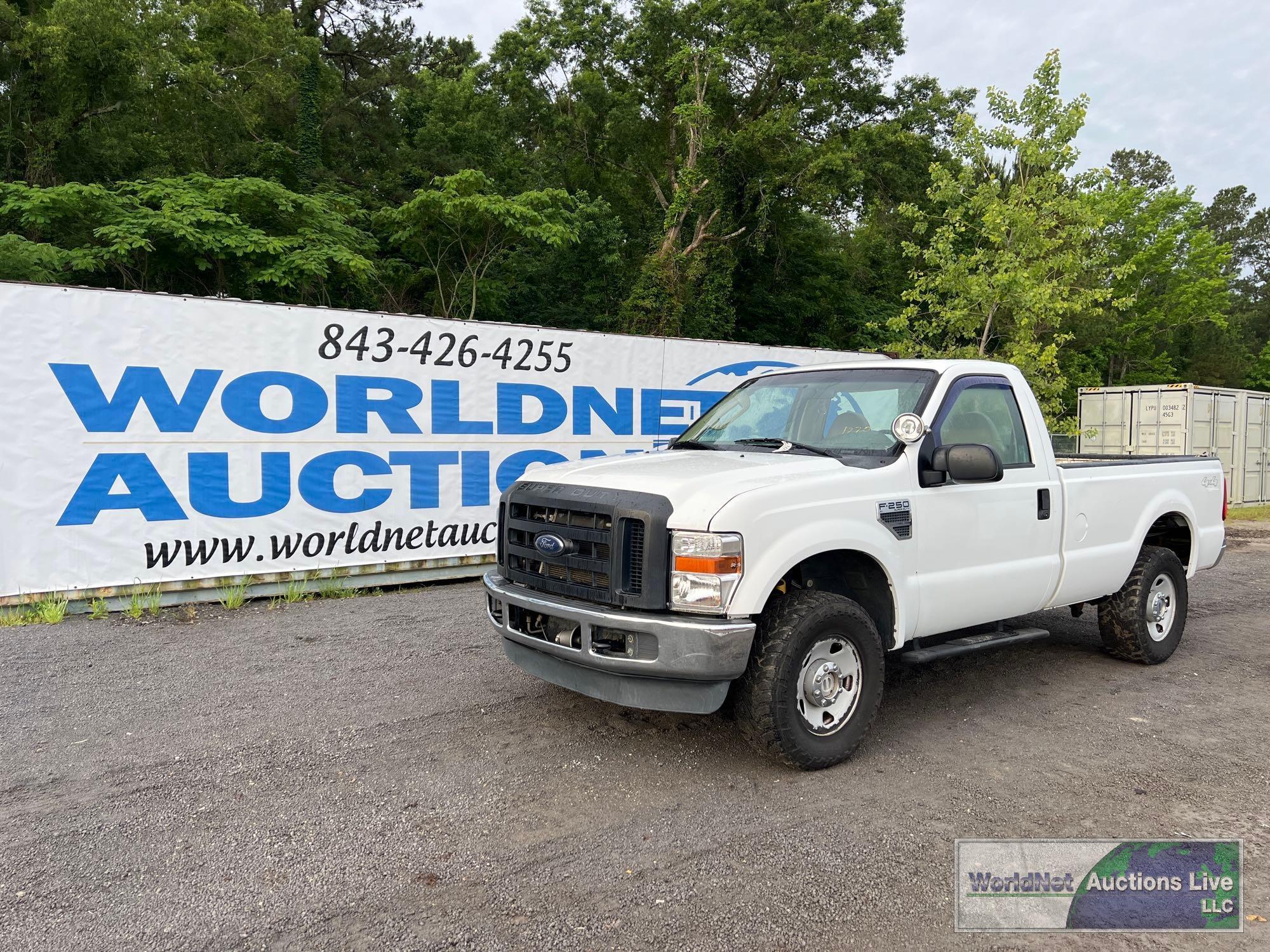 2008 FORD F-250XL SUPER DUTY PICKUP TRUCK VIN # 1FTNF21538EE26581