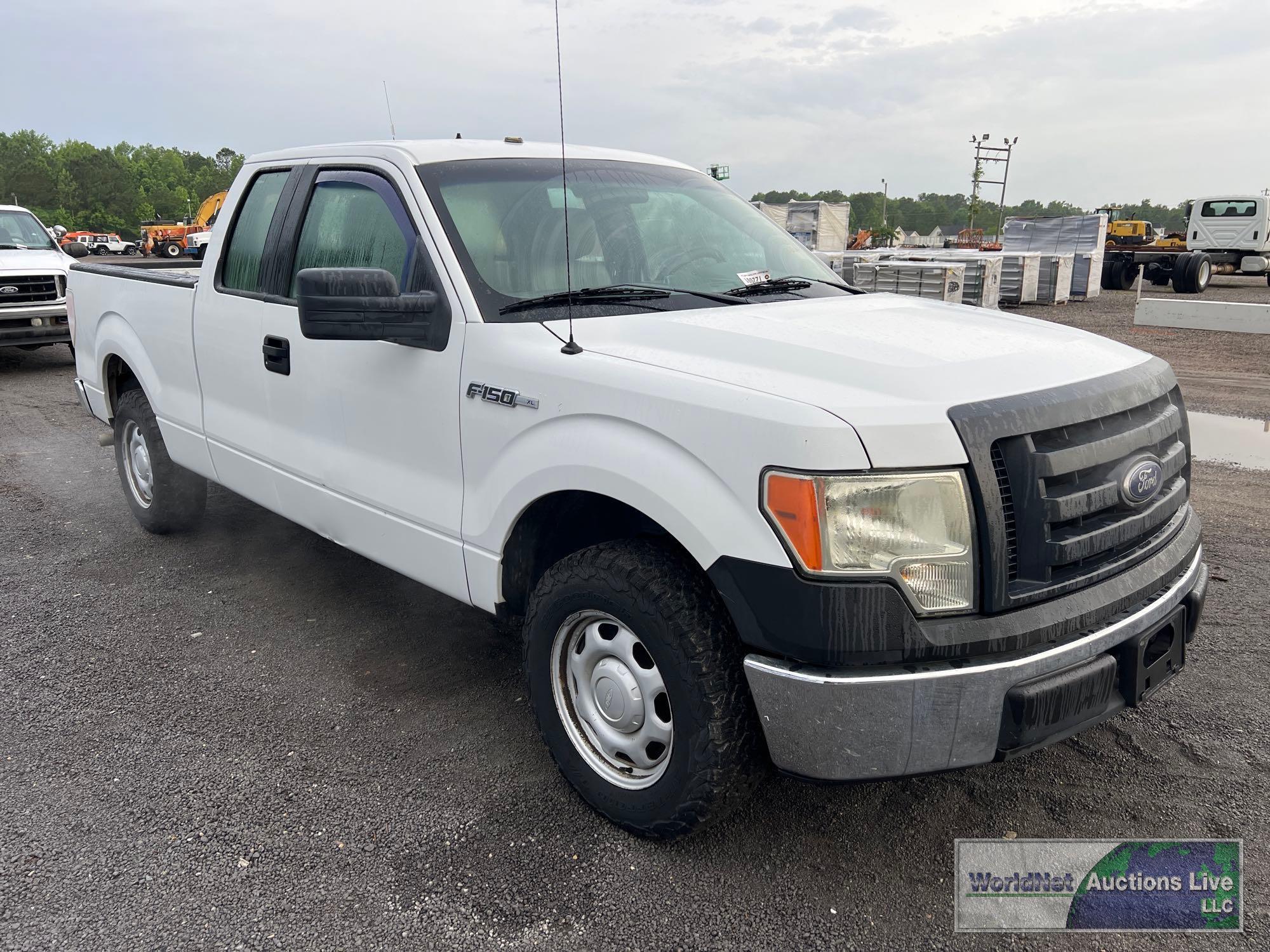 2009 FORD F-150XL PICKUP TRUCK, VIN # 1FTRX12W59FB12409