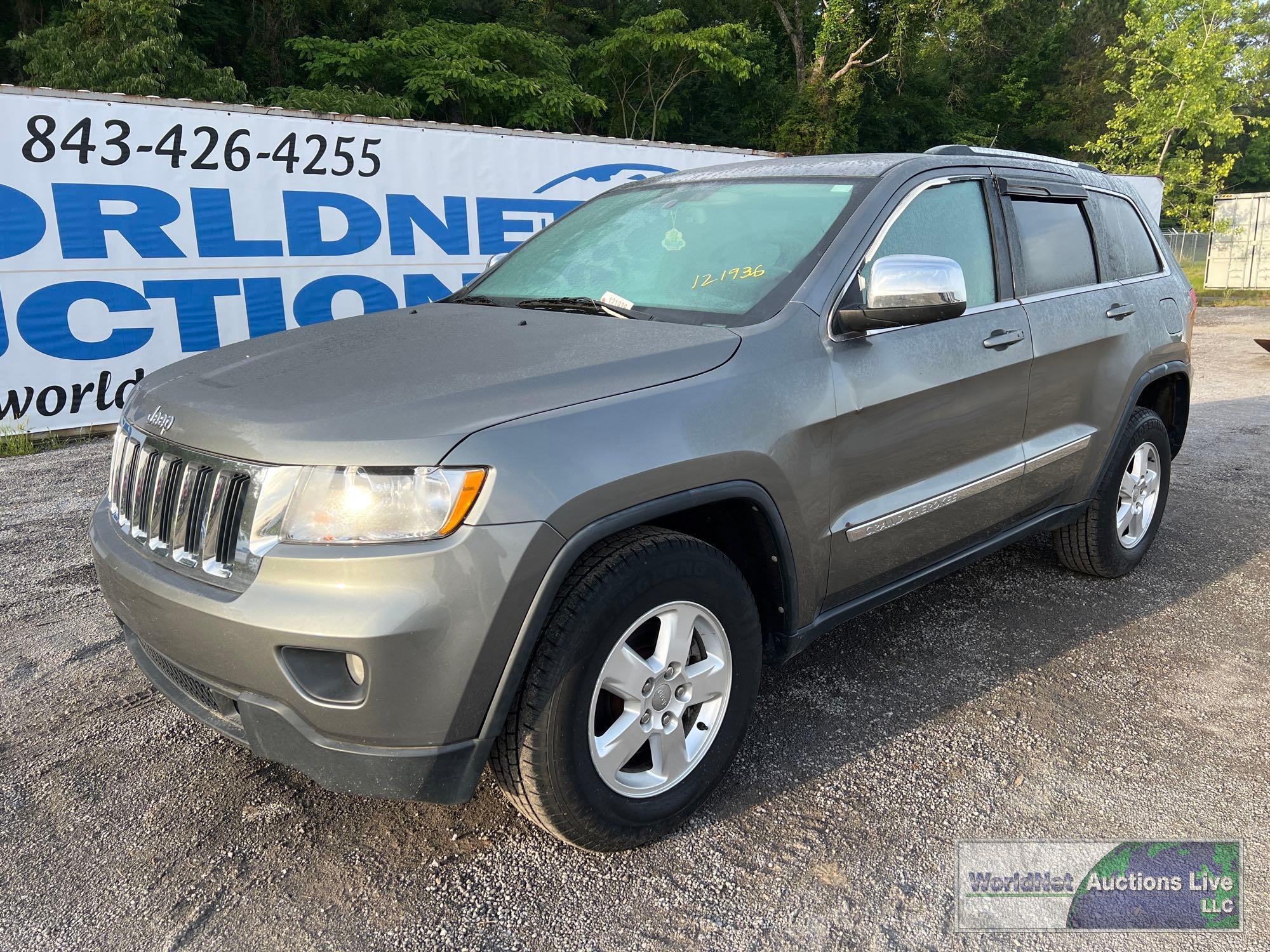 2013 JEEP GRAND CHEROKEE LAREDO (MPV), VIN # 1C4RJFAG8DC553597