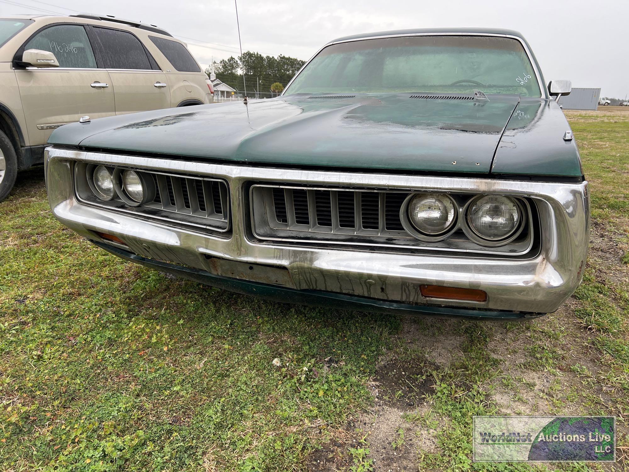 1972 CHRYSLER NEWPORT ROYAL VIN-CL41M2C299075