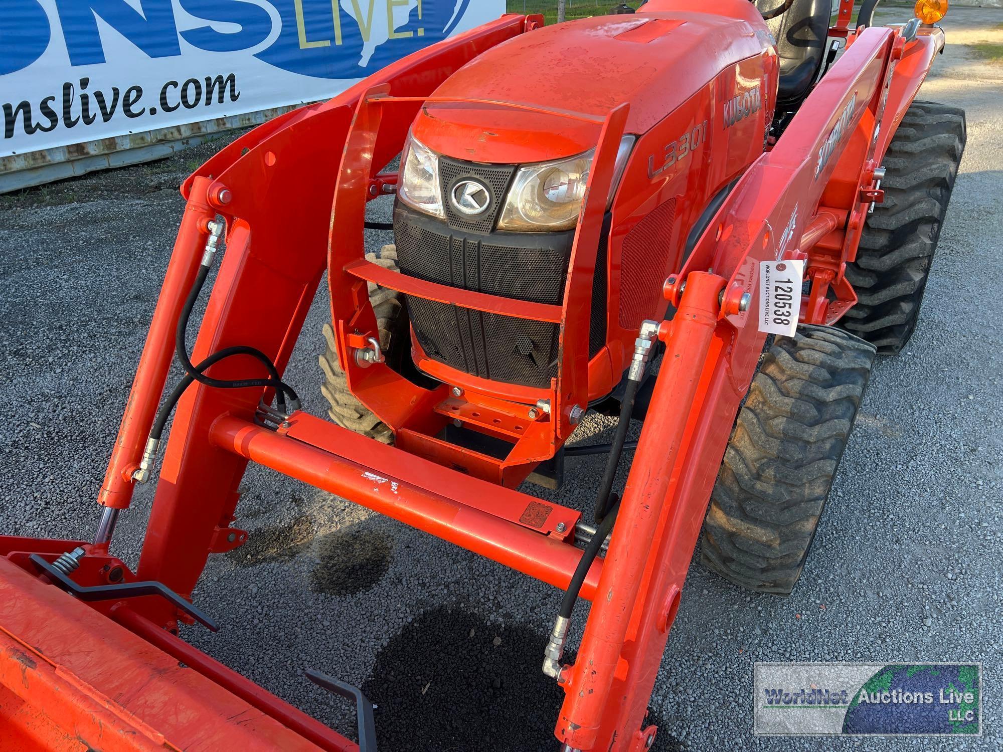 2017 KUBOTA L3301D COMPACT UTILITY TRACTOR SN-69948