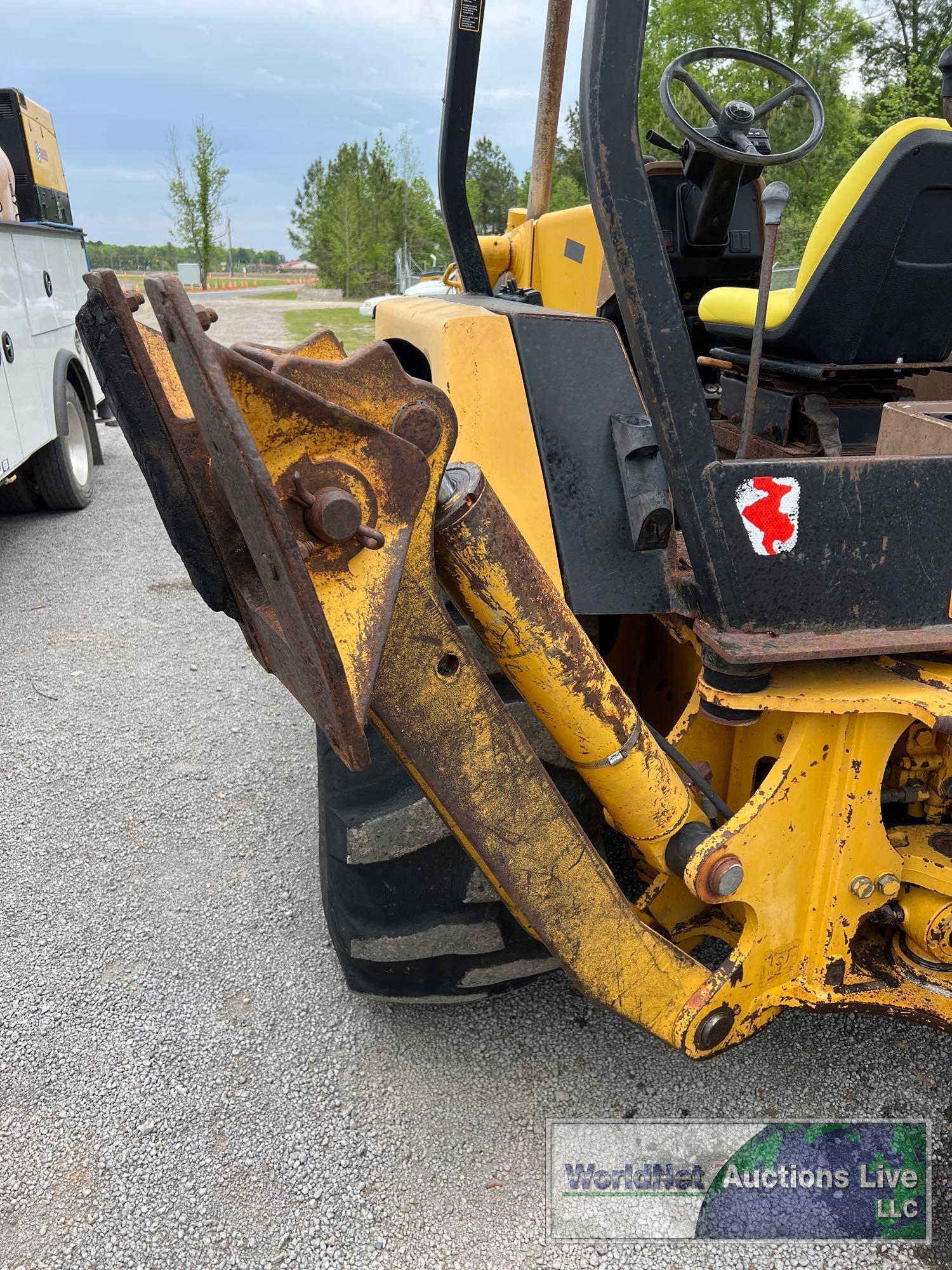 1996 JOHN DEERE 310D BACKHOE LOADER SN-T0310DA822432