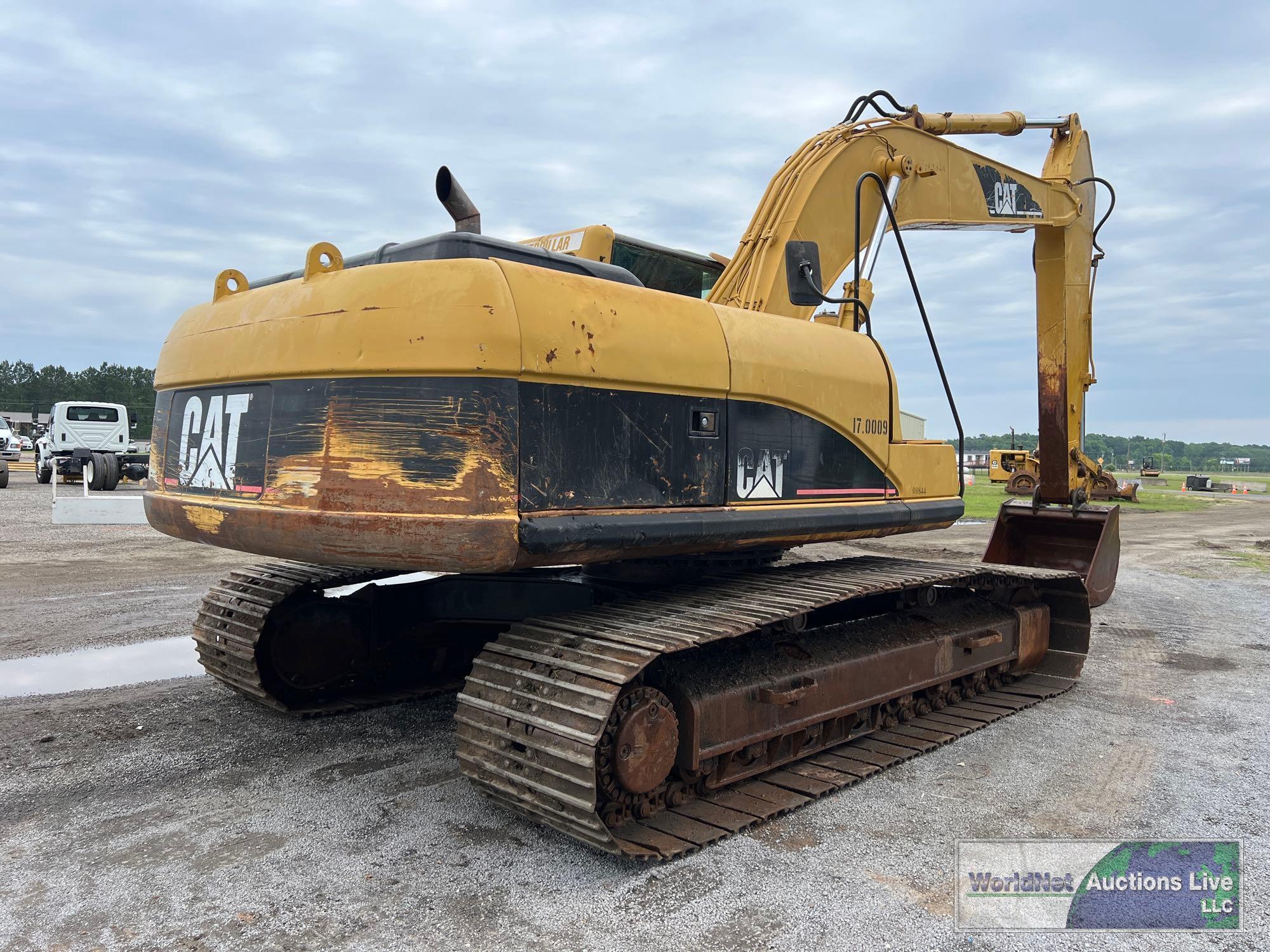 2005 CATERPILLAR 322CL HYDRAULIC EXCAVATOR SN-CAT0322CAHEK00844