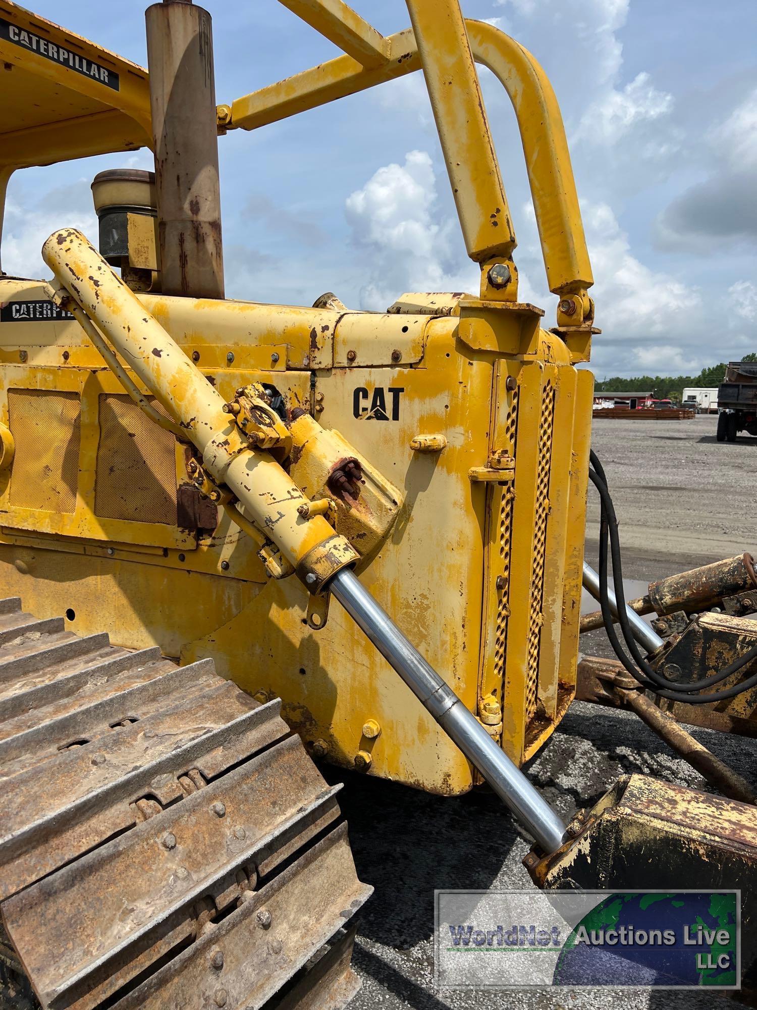 CATERPILLAR D5B CRAWLER DOZER SN-8P2150