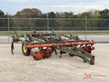 JOHN DEERE 1600 HYDRAULIC PULL BEHIND CULTIVATOR