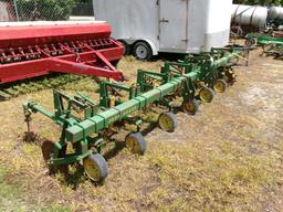 (0611)  John Deere RM 6 Row Cultivator