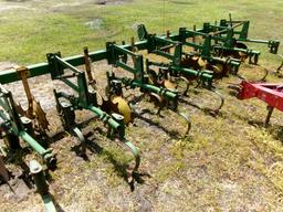 (0611)  John Deere RM 6 Row Cultivator