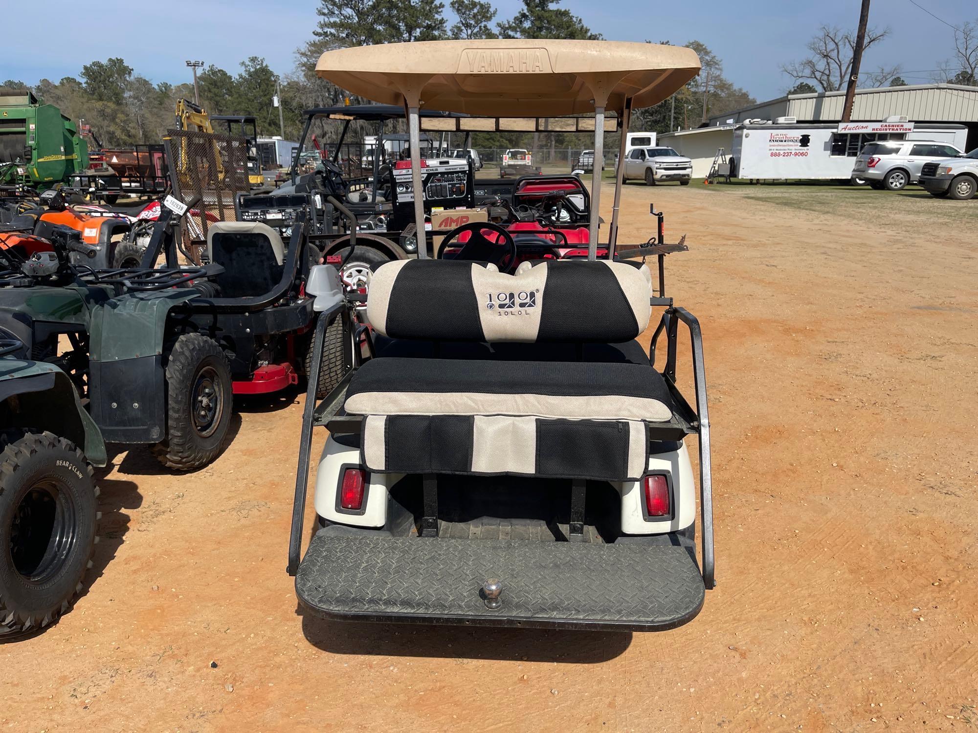 130 - YAMAHA 48V GOLF CART