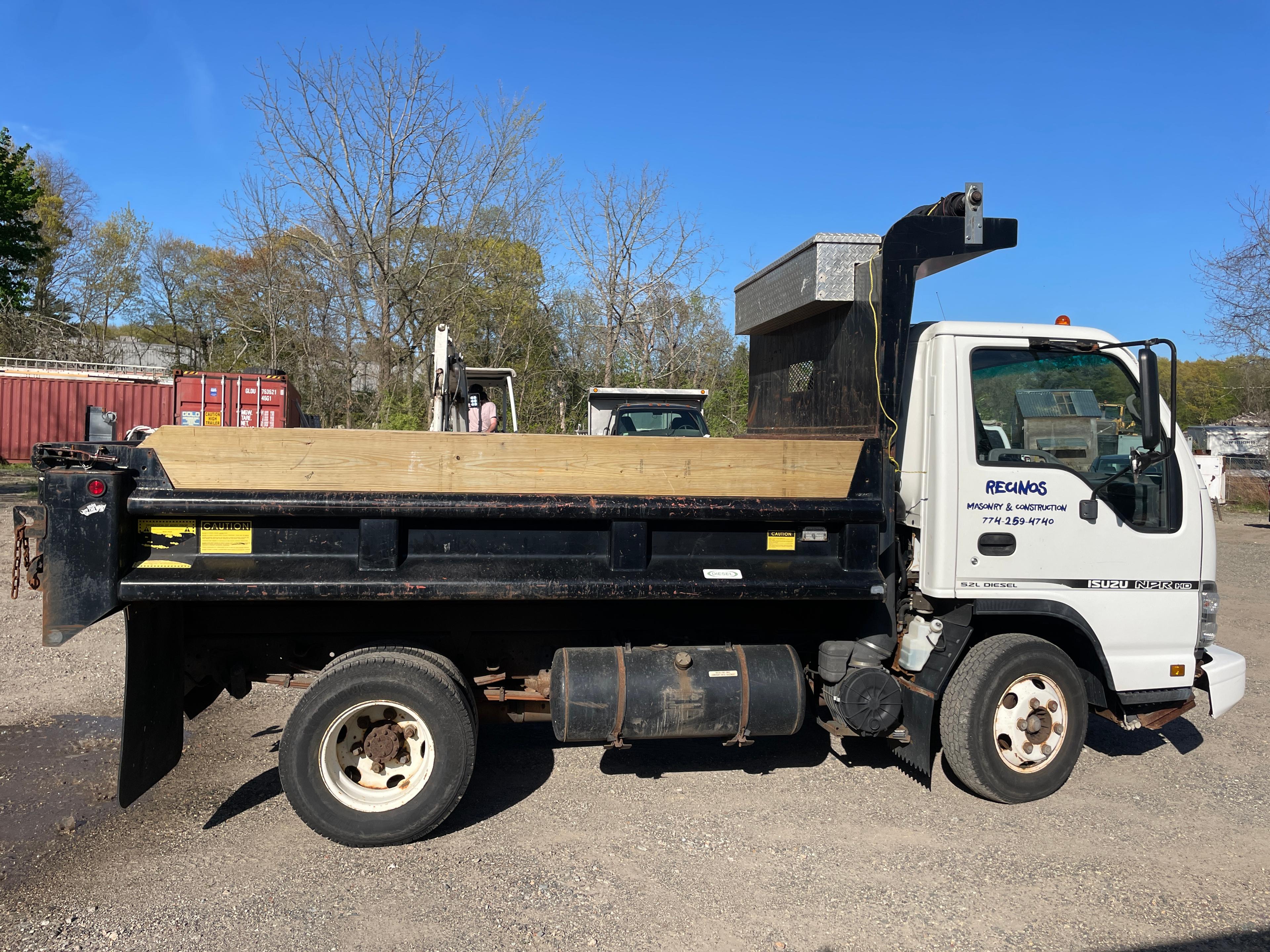 (SEE VIDEO) 2006 Isuzu NPR HD 6 Wheel Dump Truck w/ Auto Transmission, 10' Stanley Dump Body, 4