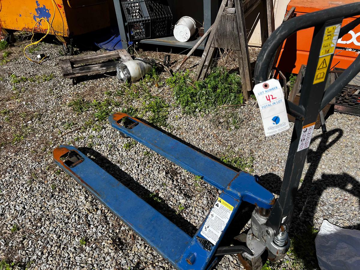 5,500 Lb. Capacity Pallet Jack