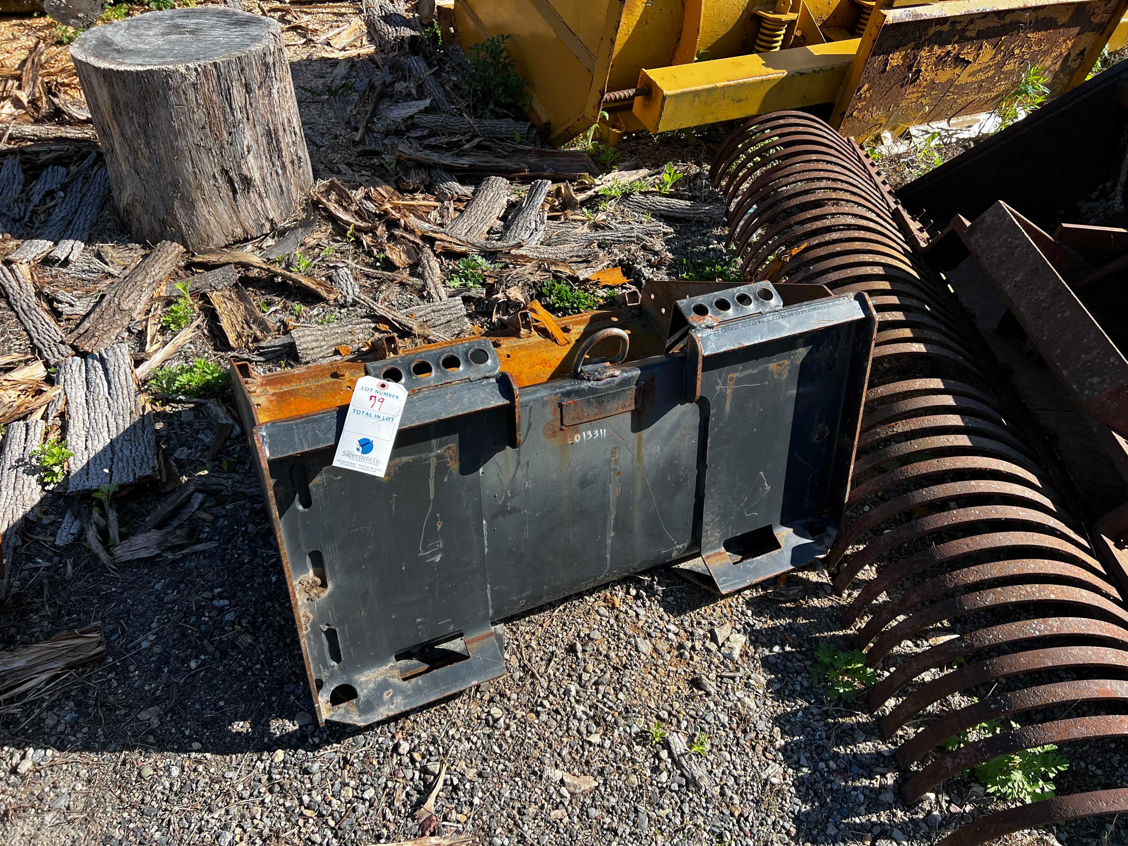 5' Skid Steer Bucket Attachment w/Rake