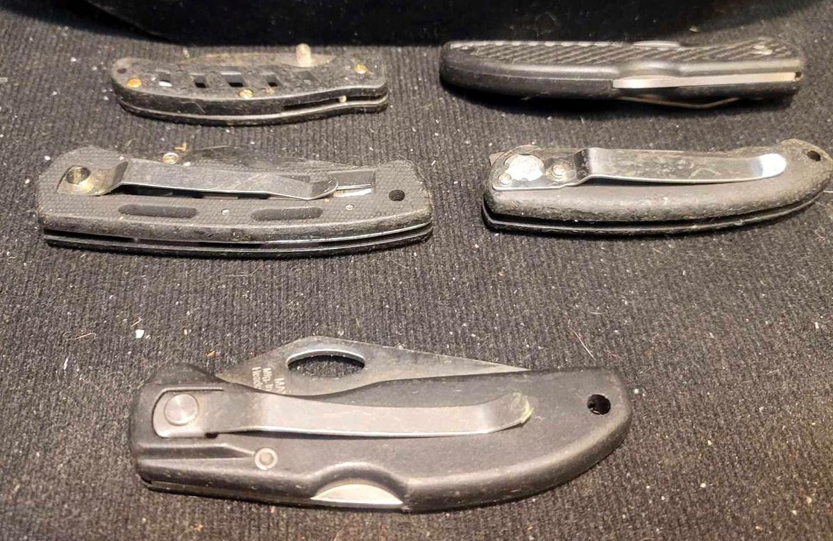 5 new Pocket Knives