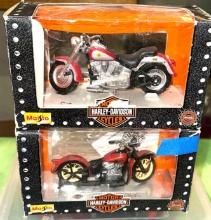 2 Maisto Harley Davidson Motorcycle Models