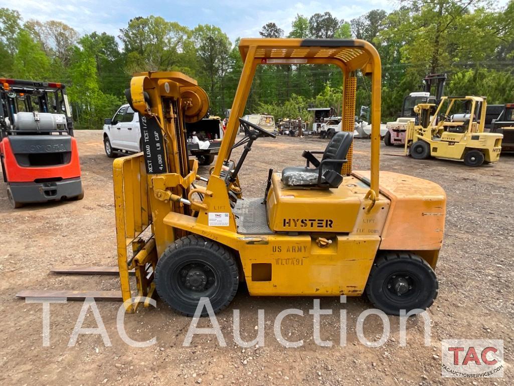 Hyster H40XLM 4000lb Diesel Forklift