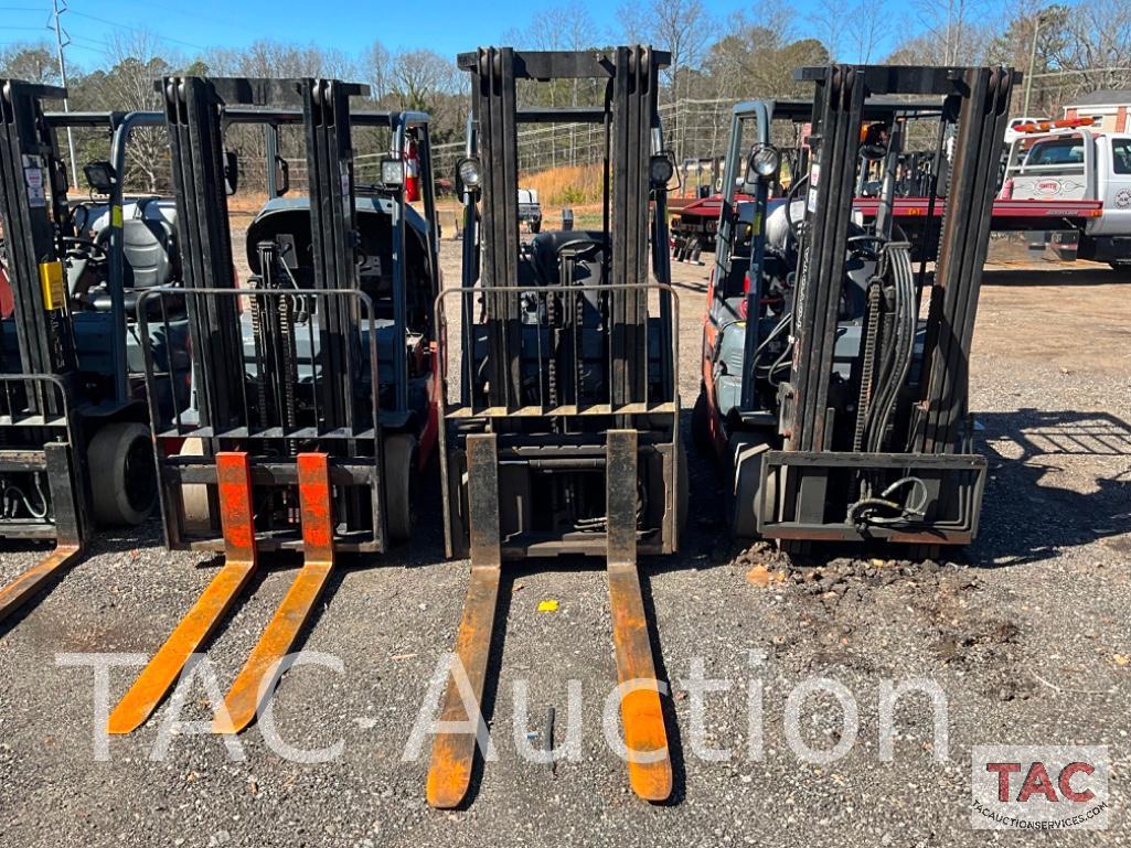 2015 Toyota 8FGCU30 6000lb Forklift