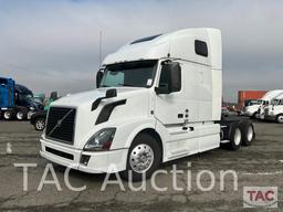 2017 Volvo VNL Sleeper Truck