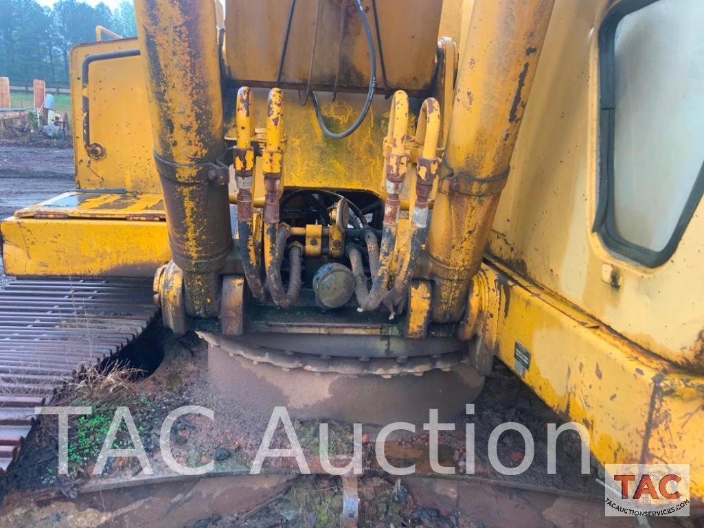 John Deere 690D-LC Hydraulic Excavator