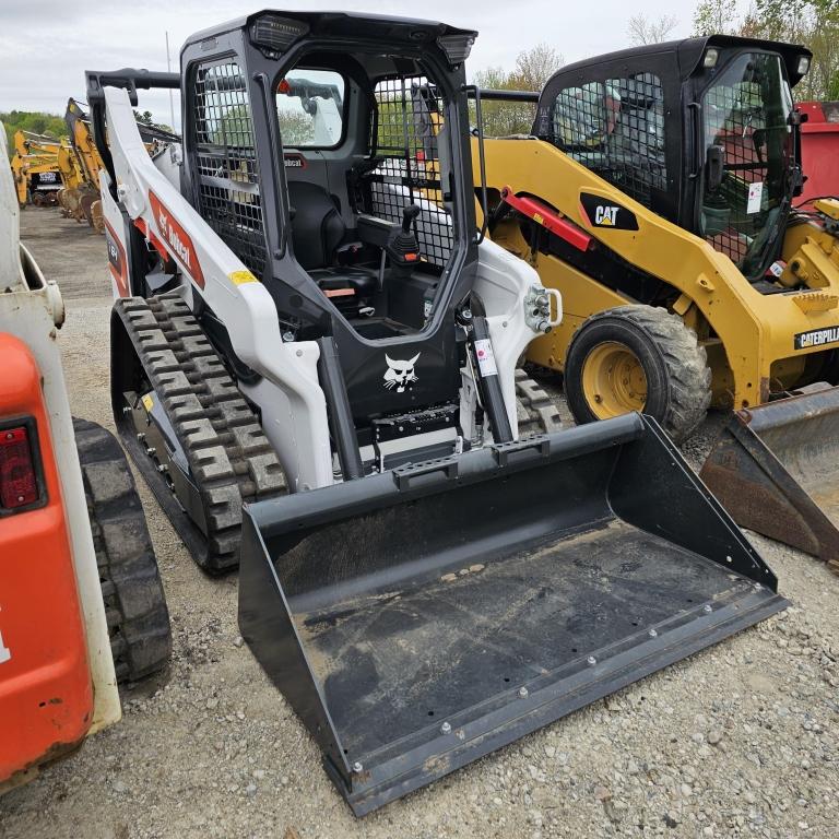 2023 Bobcat T64 Skidsteer