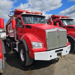 2017 Kenworth T880 Dump Truck