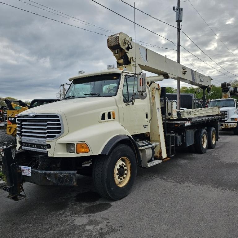 2007 Serling With National 26 Ton Crane