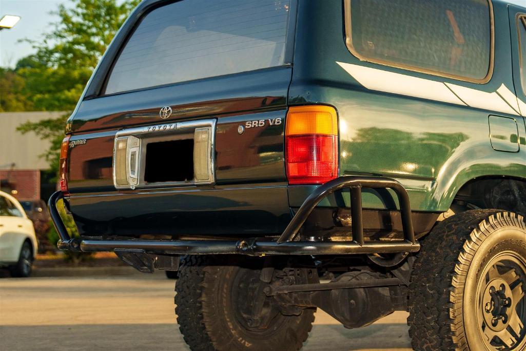 1994 TOYOTA 4RUNNER SR5