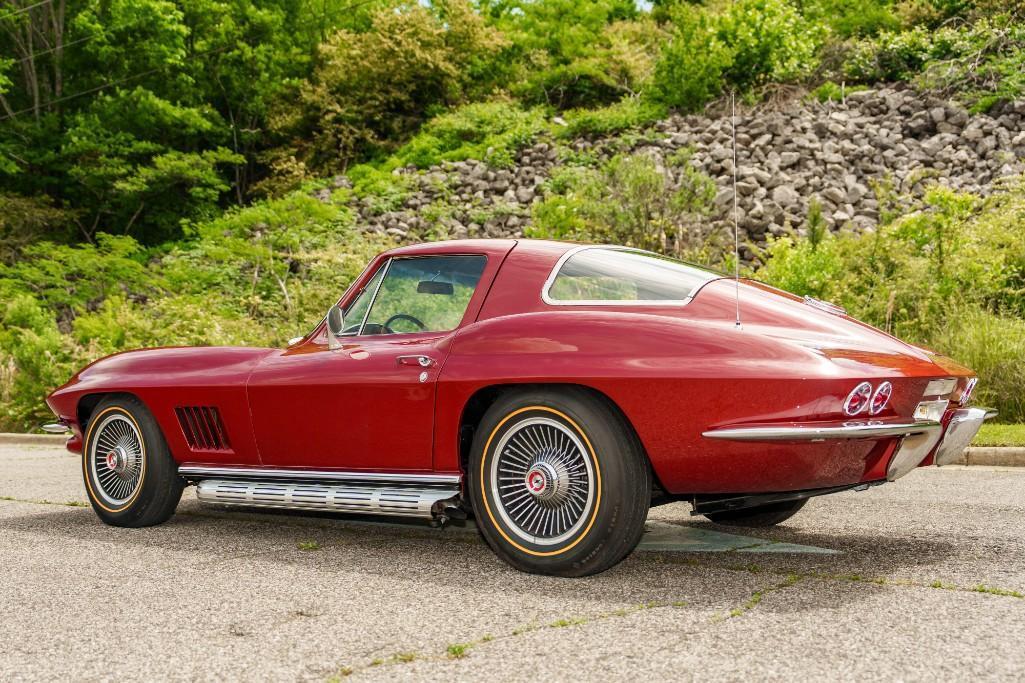 1967 CHEVROLET CORVETTE COUPE