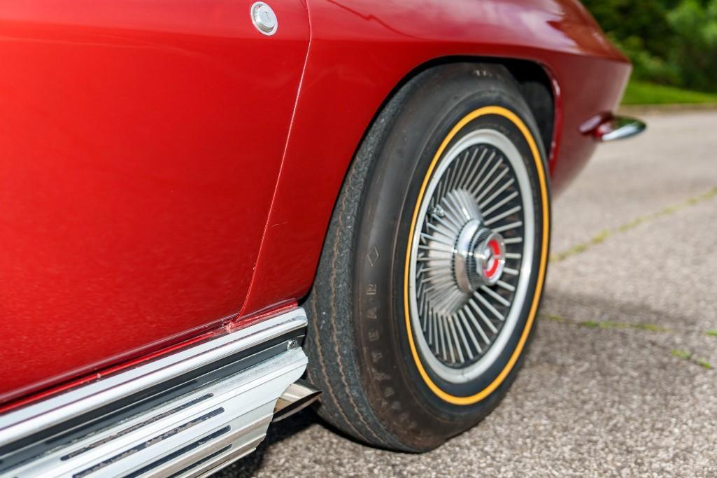 1967 CHEVROLET CORVETTE COUPE