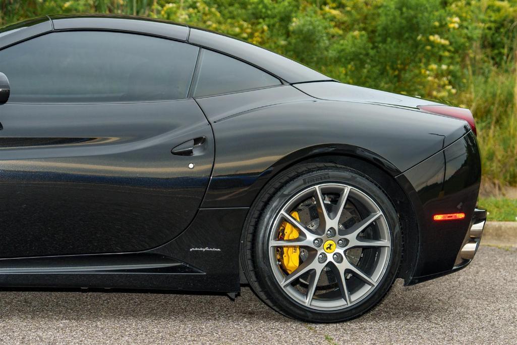 2013 FERRARI CALIFORNIA