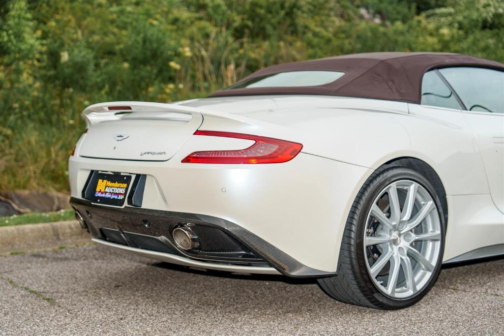 2016 ASTON MARTIN VANQUISH VOLANTE CARBON