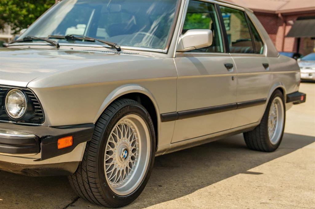 1986 BMW 528E