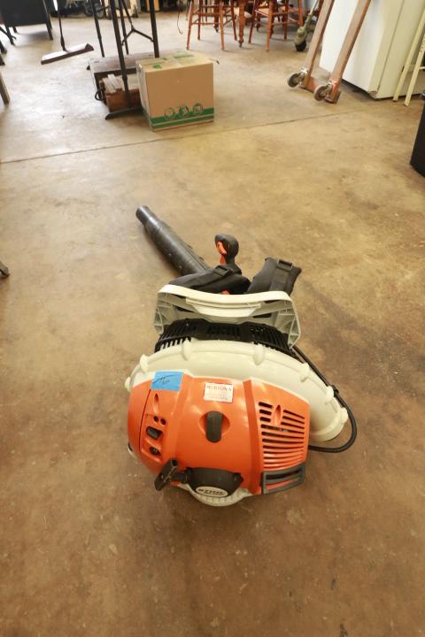 Stihl BR600 Backpack Blower