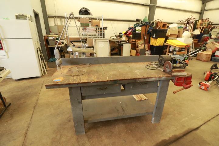 Wooden Work Bench with Vice, Grinder & Light