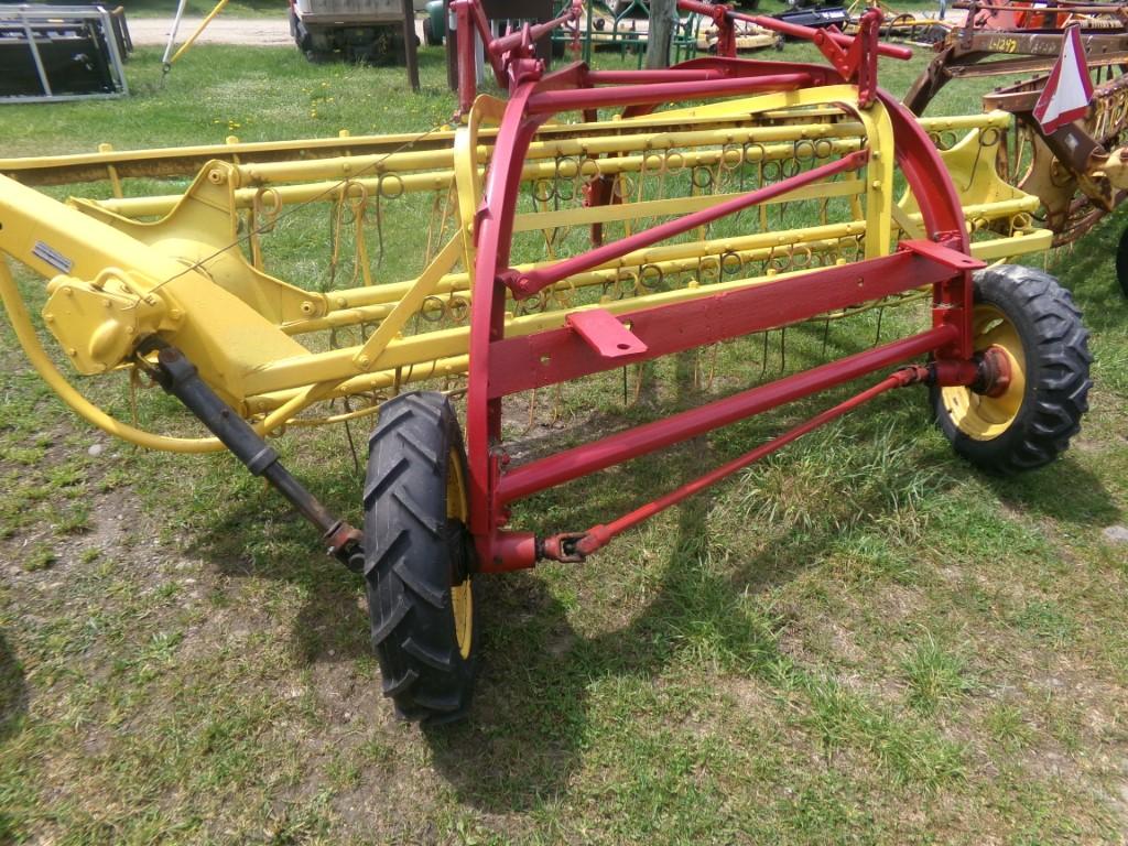 New Holland 256 Side Rake, Painted - Nice  (5463)