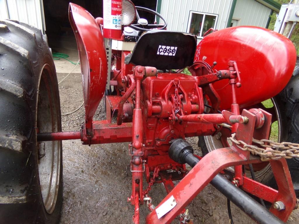 Farmall 404, Gasoline, 3pth, 2 Spool Valves For Remotes, PTO, Shows 612 Hou