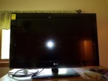 L.G. 32'' Flatscreen TV