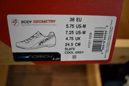 PAIR OF Specialized BODY GEOMETRY BIKE SHOES, SIZE 38EU, 24.5CM,