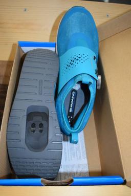 PAIR OF SHIMANO BIKE SHOES, MODEL DYNALAST IC3,