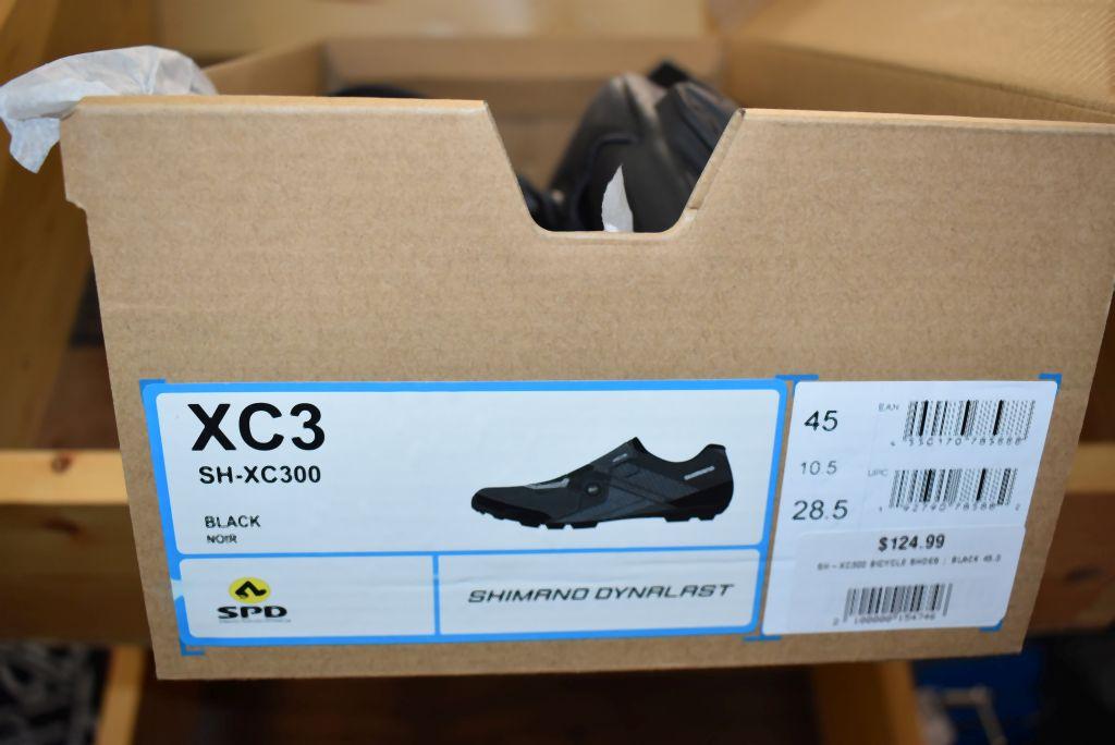 PAIR OF SHIMANO BIKE SHOES, MODEL DYNALAST XC3