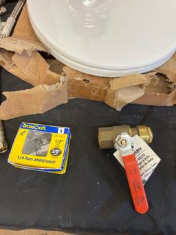 toilet seat, Valves, hoses and hand Shower