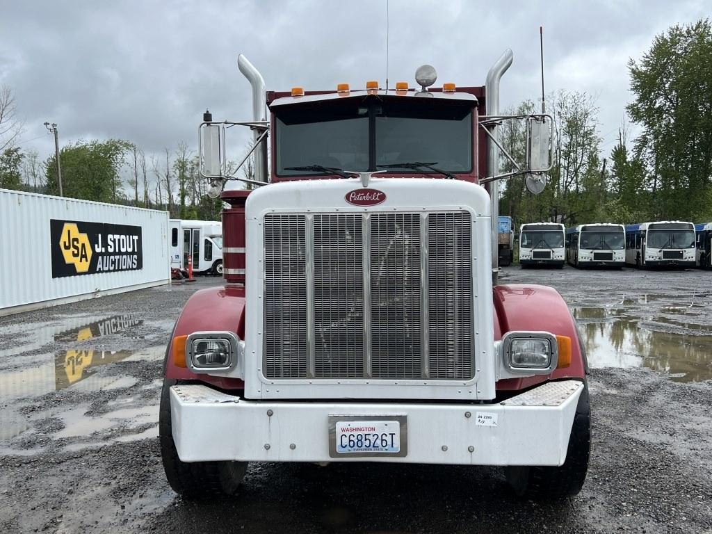 2004 Peterbilt 357 w/CanAmerican Soil King XL19