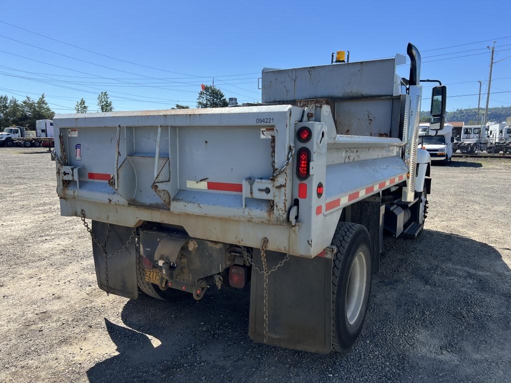 2009 International 7500 S/A Dump Truck