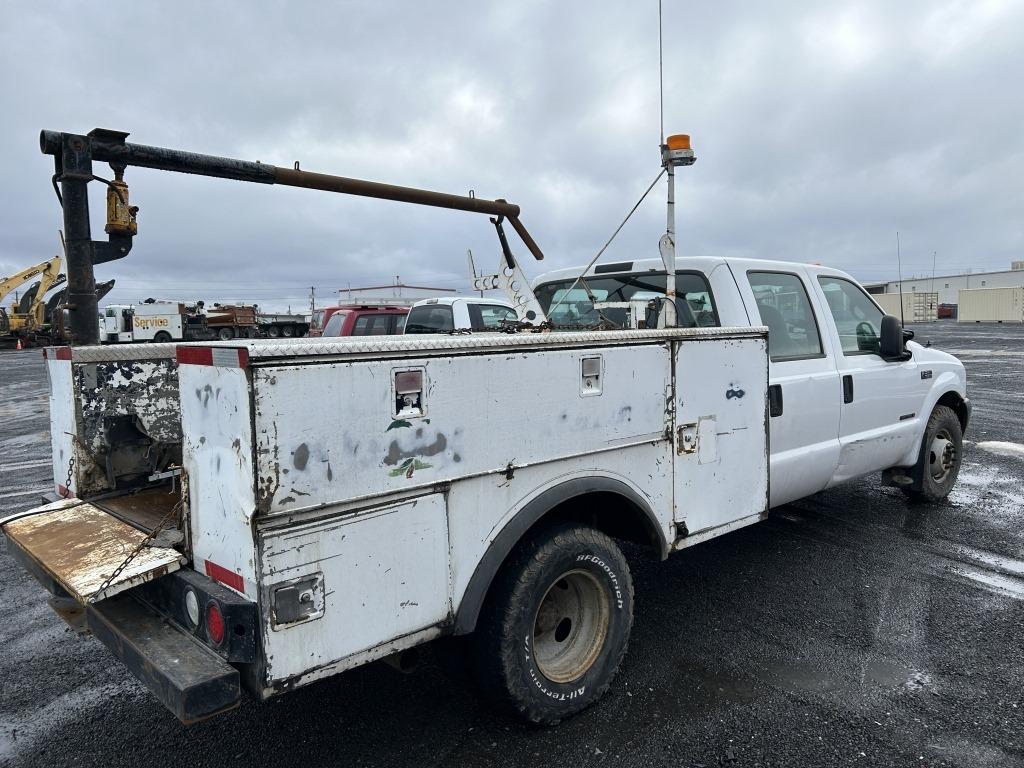 2000 Ford F350 XL SD Crew Cab Utility Truck