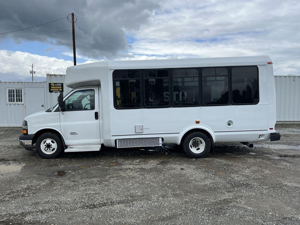 2012 Chevrolet C4500 Paratransit Bus