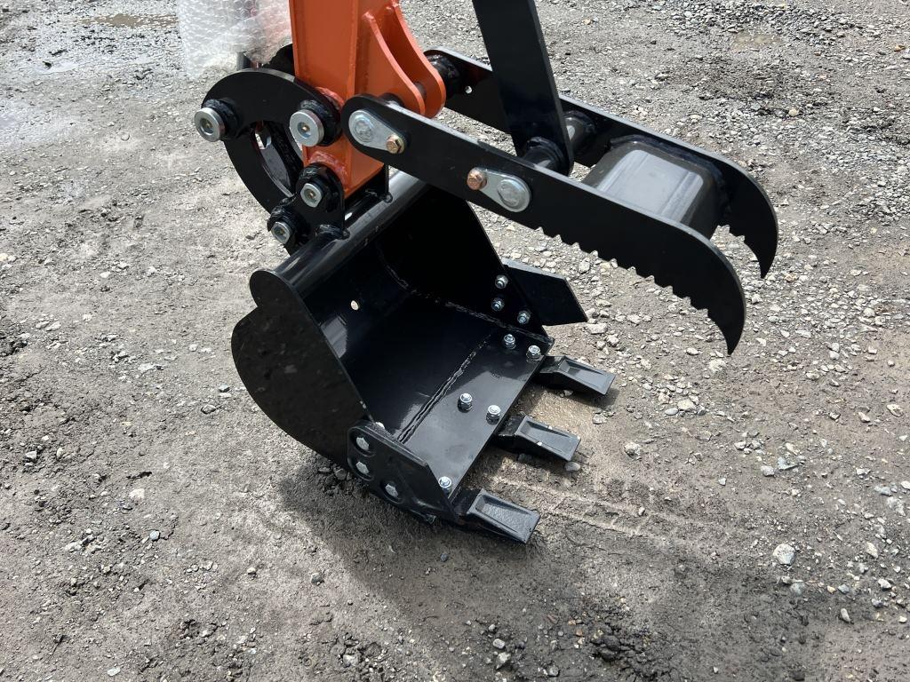2024 AGT QH13R Mini Hydraulic Excavator