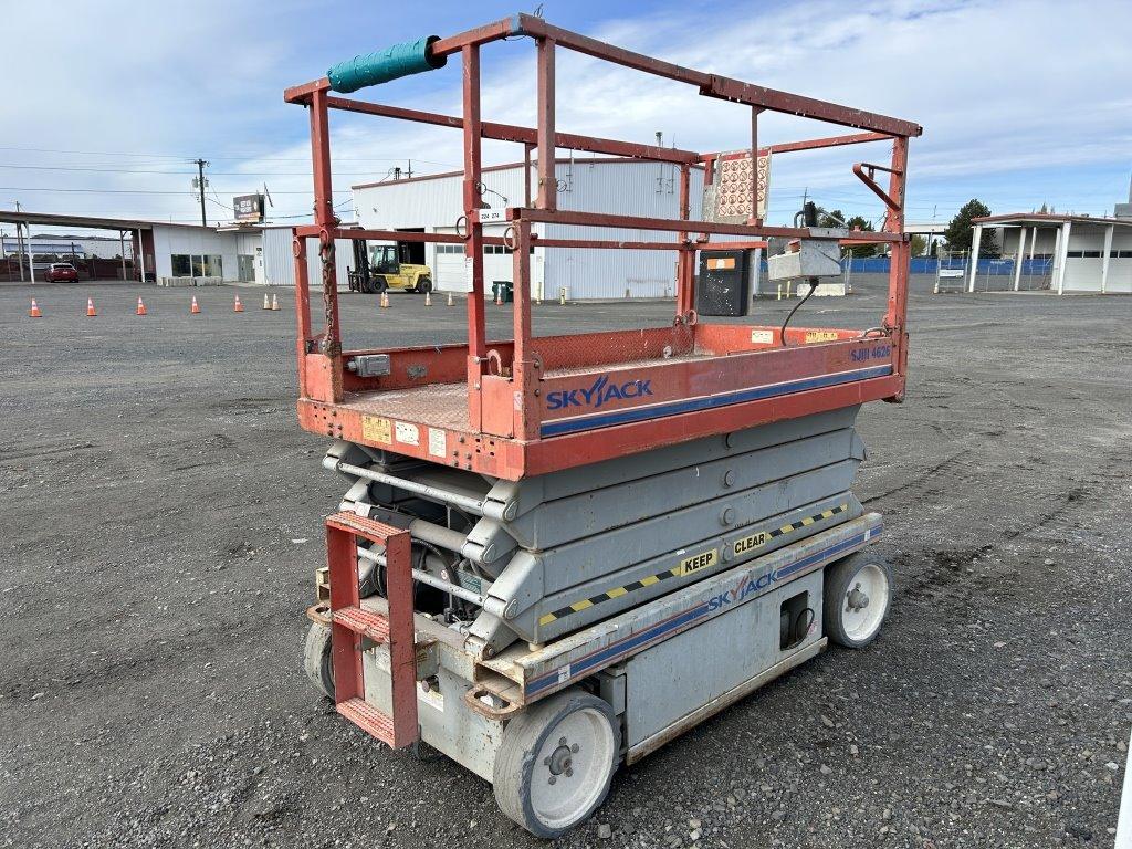 2012 SkyJack SJIII 4626 Scissor Lift